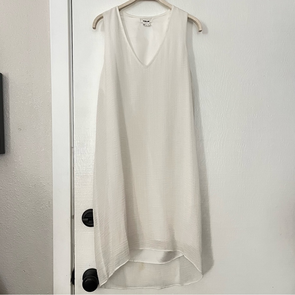 Helmut Lang White Gauzy Crepe Minimalist Party Lined V Neck Dress Small
